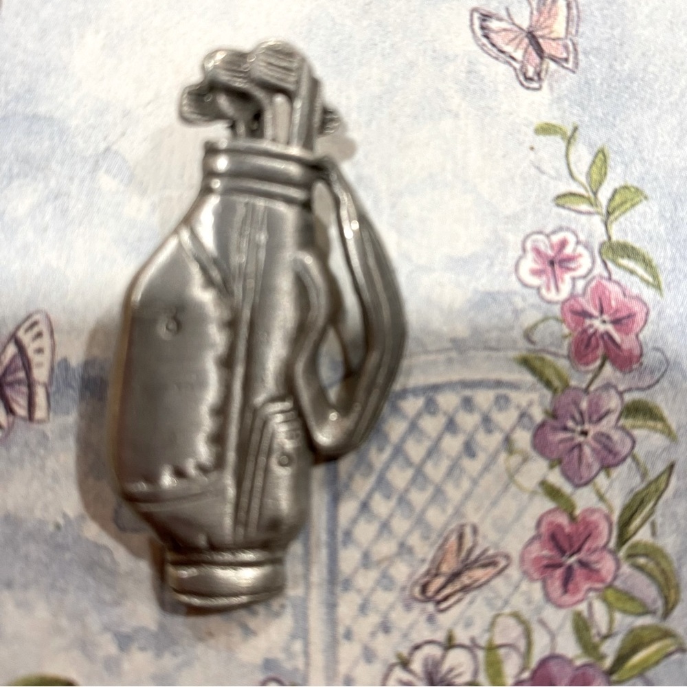 Lindsay Claire Golf inspired lapel pin
